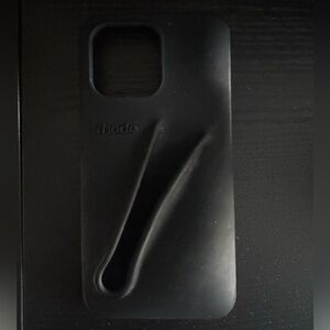 Rhode iPhone 15 pro max lip case